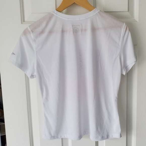 Brooks Empower her running shirt size M - Picture 3 of 5
